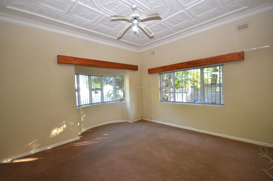 To Let 4 Bedroom Property for Rent in Berea Eastern Cape